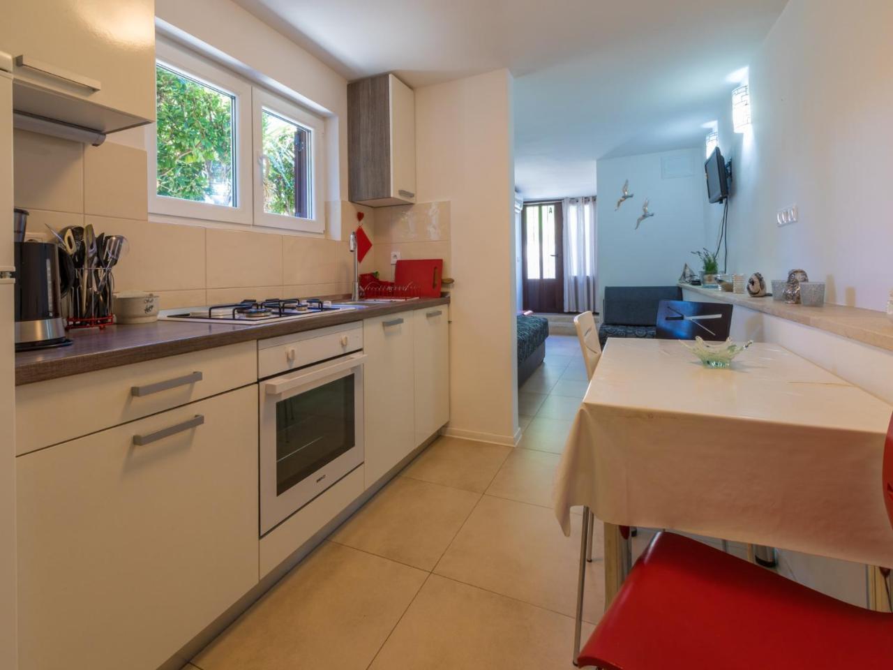 Apartments Hinic Selce Esterno foto